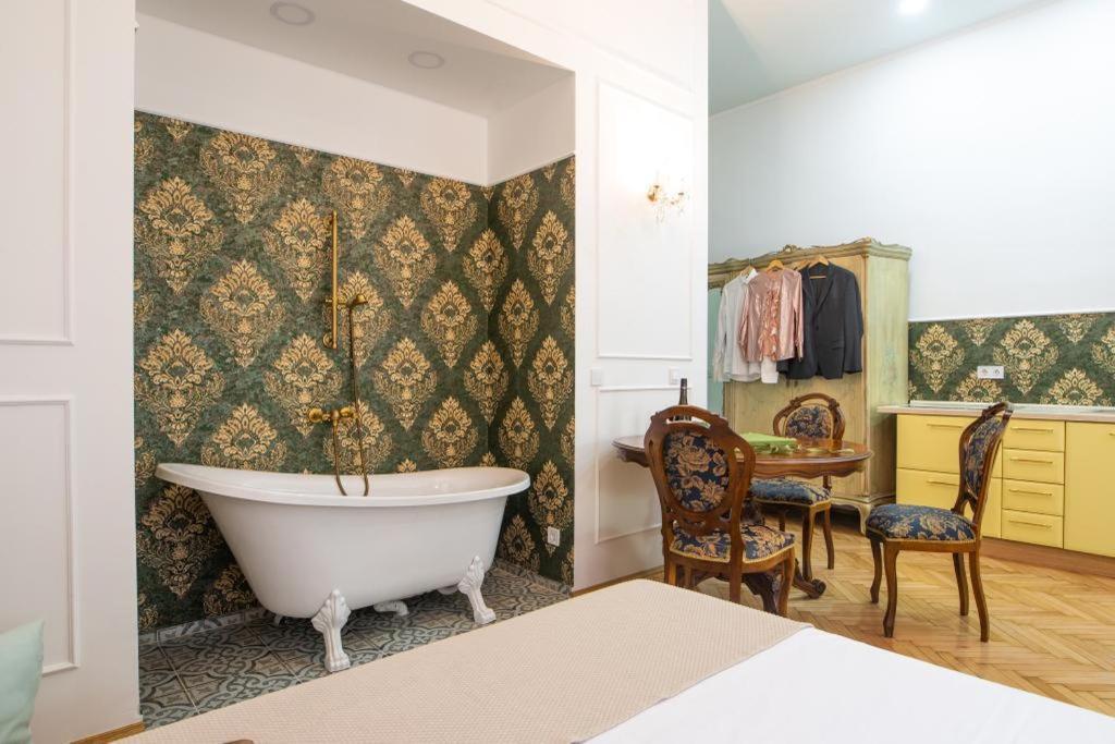Regina Apartments On Kiraly Street Budapest Ngoại thất bức ảnh