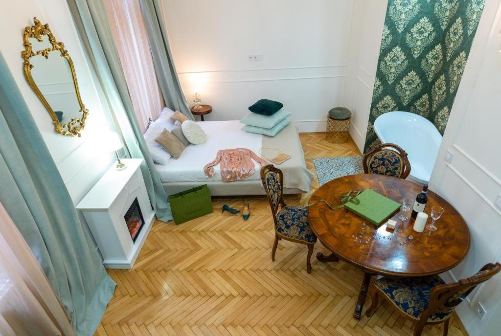 Regina Apartments On Kiraly Street Budapest Ngoại thất bức ảnh